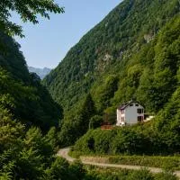 Les Ruisseaux, hotelli kohteessa Cauterets