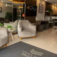 Avenida Palace Hotel, отель в городе Жоинвили