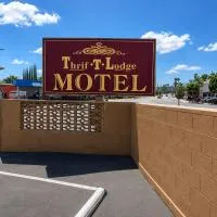 Thirf-T-Lodge Motel, hotel en Redlands