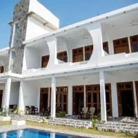 Bay Dreams Beach Hotel & Surf Camp – hotel w mieście Arugam Bay