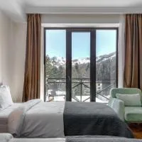 Kokhta Plaza Boutique Hotel โรงแรมในบาคูเรียนี