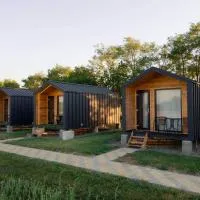 Chalets 'La Struti', hotell i Tîrgu Neamţ