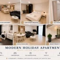 MODERN HOLIDAY APARTMENT Free Parking Free WiFi Fully Equipped 1 to 4 Guests, hotel em Wolkersdorf im Weinviertel