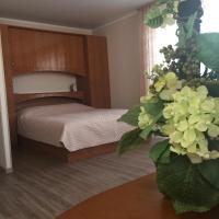 Studio apartment on prospekt 50 let Oktyabrya