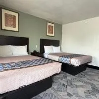 Budget Inn Ada, hotel di Ada