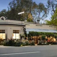 CocknBull Boutique Hotel Echuca, hotel a Echuca