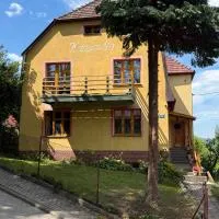 Viesnīca Willa Kresówka pilsētā Zloti Stoka