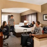 Comfort Suites State College near Penn State - Steps Away from PSU!, hotelli kohteessa State College