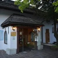 Sporthotel Spoegler, готель у місті Коллальбо