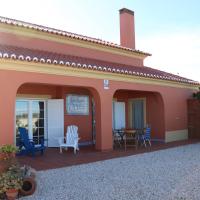 Ingrina Beach House, hotel v destinaci Raposeira