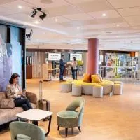 Mercure Paris Massy Gare TGV, hotell i Massy