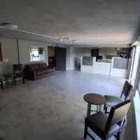 Midway inn, хотел в Бремертън