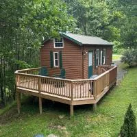 Scenic Mountain Retreat, Dog Friendly, Deck, готель у місті Бун