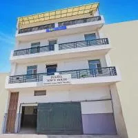 FabHotel Hazel Town House, hótel í Nýja Delí