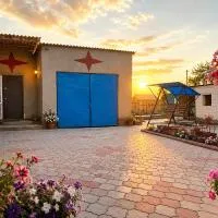 Tunuk guesthouse, hotel v mestu Tosor