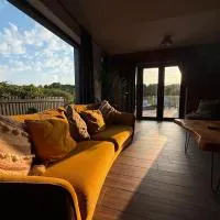 Waters Edge Spa, hotel en Carryduff