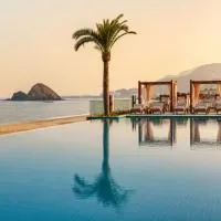 Naama Beach Villas & Spa, hotel di Al Aqah