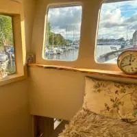 Lovely Houseboat in Stege, hotel v destinácii Stege