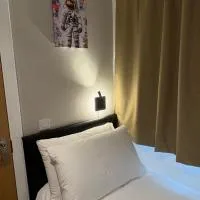 Super Nova Self-Service Hotel, hotel sa Aberdeen