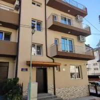 Апартаменти Марина, ξενοδοχείο στο Σαντάνσκι
