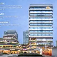SSAW Boutique Hotel Chengdu -Close to Kuandaxiang Lane, the double-bed room has a spacious area, hotel in Chengdu