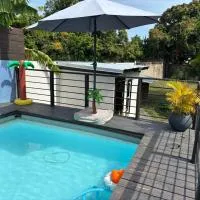 Private 1-Bedroom Villa with Pool & View in Kingston, hotel en Kingston