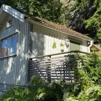 Grottstugan 62-1, hotel en Ljungskile