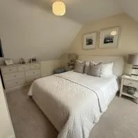 The little loft – hotel w mieście Newbold on Stour