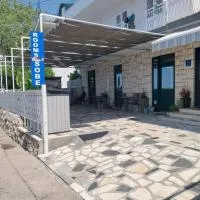 Sobe Kraft 1, hotel a Živogošće