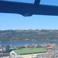 Cabaña piedra azul, hotell i Dalcahue