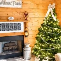 Branson Hideaway, Cozy Cabin, Fireplace & Relaxation, hotel em Branson