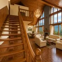 Royal Kalinga Cottage near volvo bus stand, Manali - Best Property of Manali 2025-26, viešbutis mieste Manalis