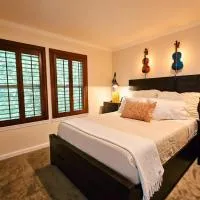 Private Bedroom I Fox Den w Hot Tub and Arcade, hotel di Snohomish