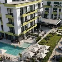 LORD Hotel, hotel di Tiranë
