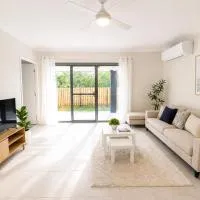 4BR - Brand New Family Home in Ripley near BNE, hotel em Ripley