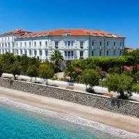 Grand Hotel Des Sablettes Plage, Curio Collection By Hilton, готель у місті Ла-Сейн-сюр-Мер