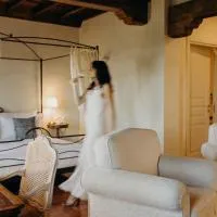 Hotel Casa Pavesi, hotel em Grinzane Cavour