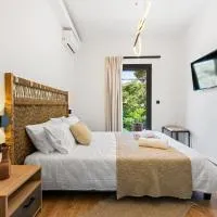 Porto Vathi Suites, hotell i Vathí