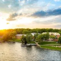 Heidel House Hotel and Conference Center, an Ascend Collection Hotel,格林萊克的飯店