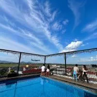 Paragon Noi bai Hotel & Pool, хотел в Thach Loi