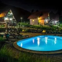 Holiday Park Plitvice Paradise, хотел в Кореница