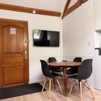 2 pièces les écuries du château, hotel v destinaci Bonnelles