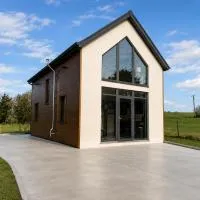 Close to Center Parcs Longford - Entire House, ξενοδοχείο σε Foygh