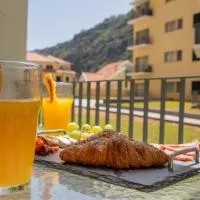 Dragoeiro Duplex by Sam Houses, hotel en Ribeira Brava