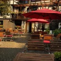Hotel-Restaurant Zur Traube, hotel i Altenahr