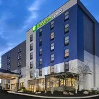 Holiday Inn Express & Suites Central Omaha by IHG, hotel en Omaha
