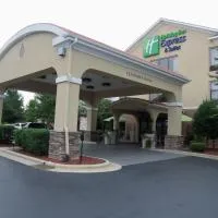 Viesnīca Holiday Inn Express Hotel & Suites Sanford by IHG pilsētā Sanforda