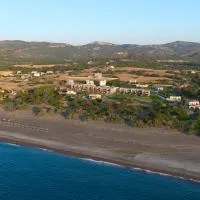 Aethrion Villas & Suites, hotel en Gennadi