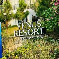 FLAMINGO VENUS REORT -BONJOUR XANH Villa - 4 phòng ngủ- Bể bơi riêng-Free vé cổng, hotelli kohteessa Phúc Yên