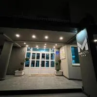 Hotel MIR، فندق في ميديوغوريه